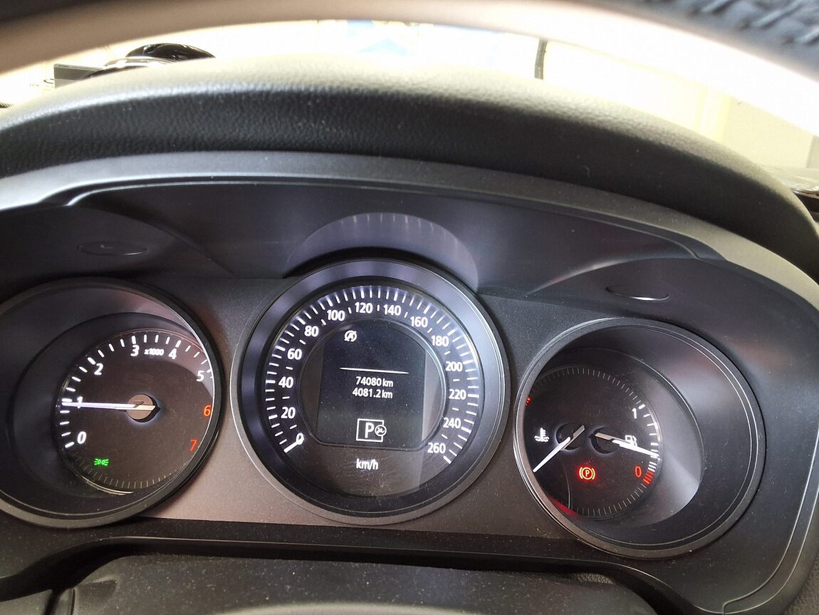 RENAULT (SAMSUNG) SM6 2.0 GDe SE 2016 - zdjęcie 10
