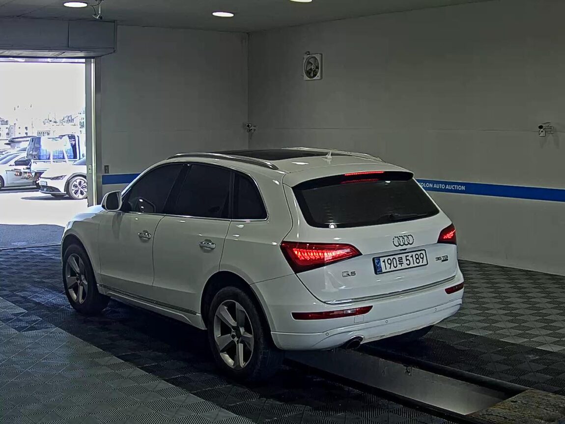 AUDI Q5 35 TDI QUATTRO DYNAMIC 2015 - zdjęcie 6