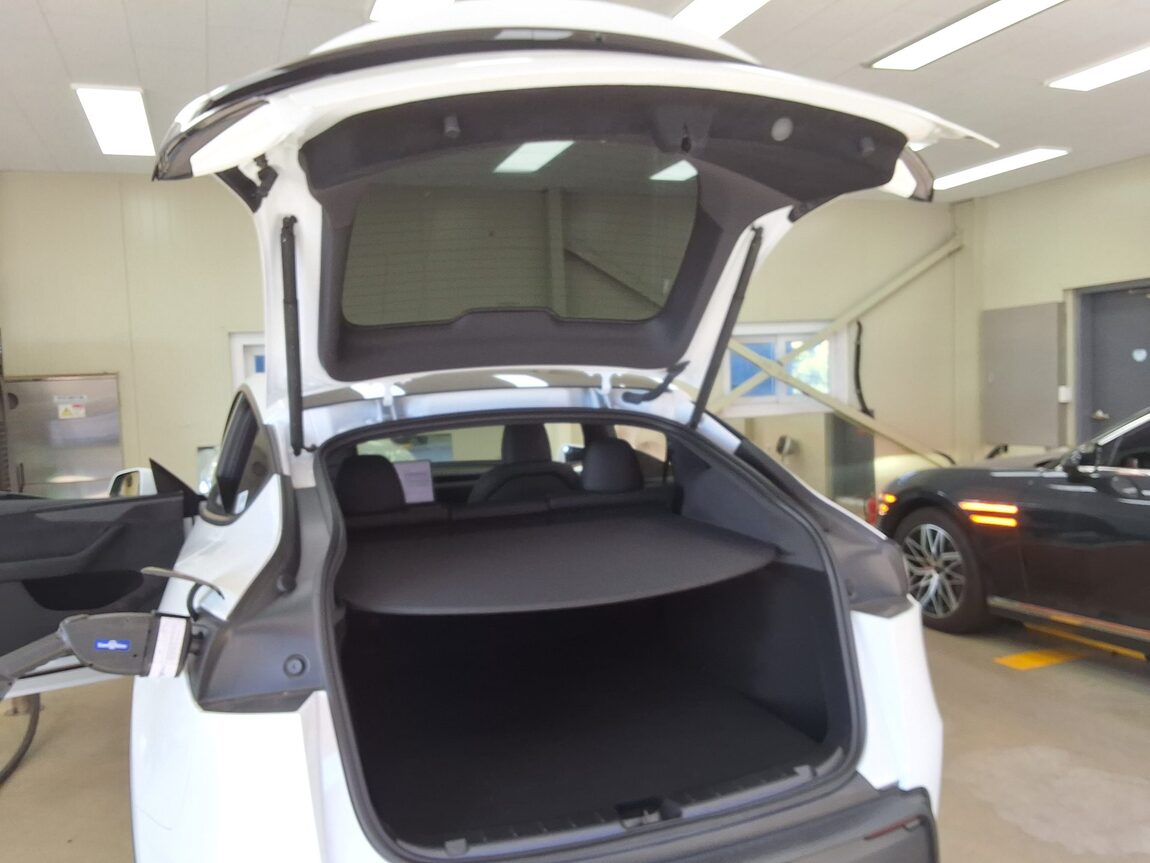 TESLA MODEL Y AWD LONG RANGE 2026 - zdjęcie 15