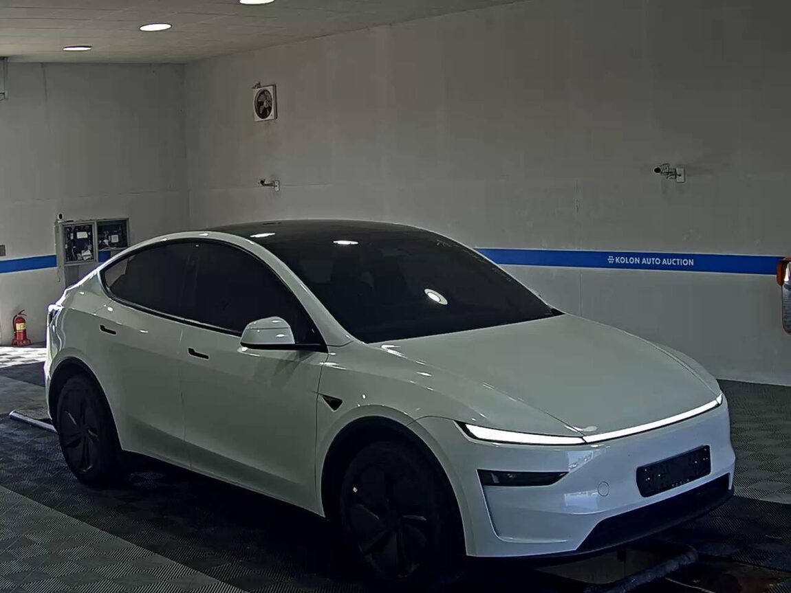 TESLA MODEL Y AWD LONG RANGE 2026 - zdjęcie 3