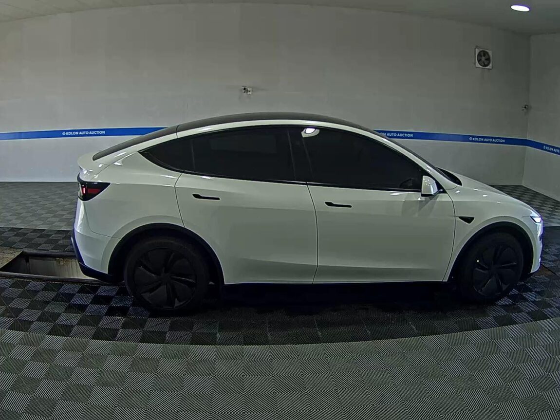 TESLA MODEL Y AWD LONG RANGE 2026 - zdjęcie 4