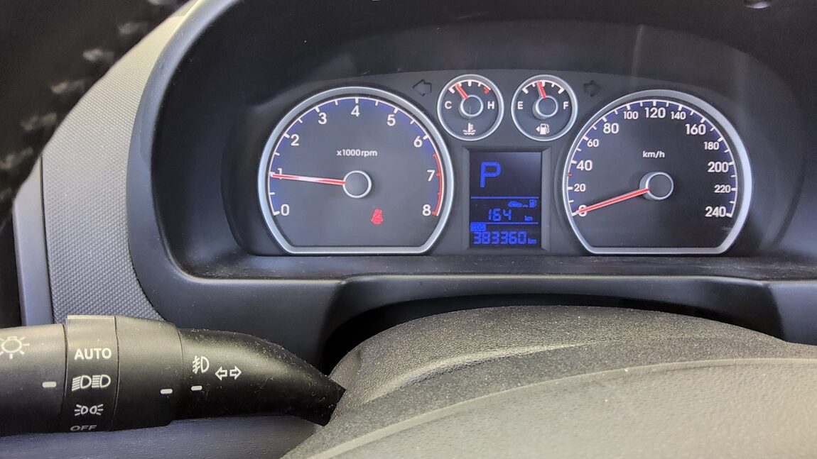 HYUNDAI i30 1.6 VVT PREMIER 2008 - zdjęcie 9