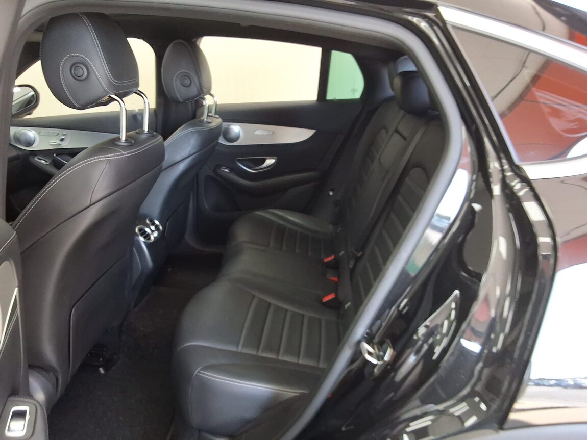 MERCEDES-BENZ GLC-CLASS GLC 220d 4MATIC COUPE PREMIUM 2017 - zdjęcie 13