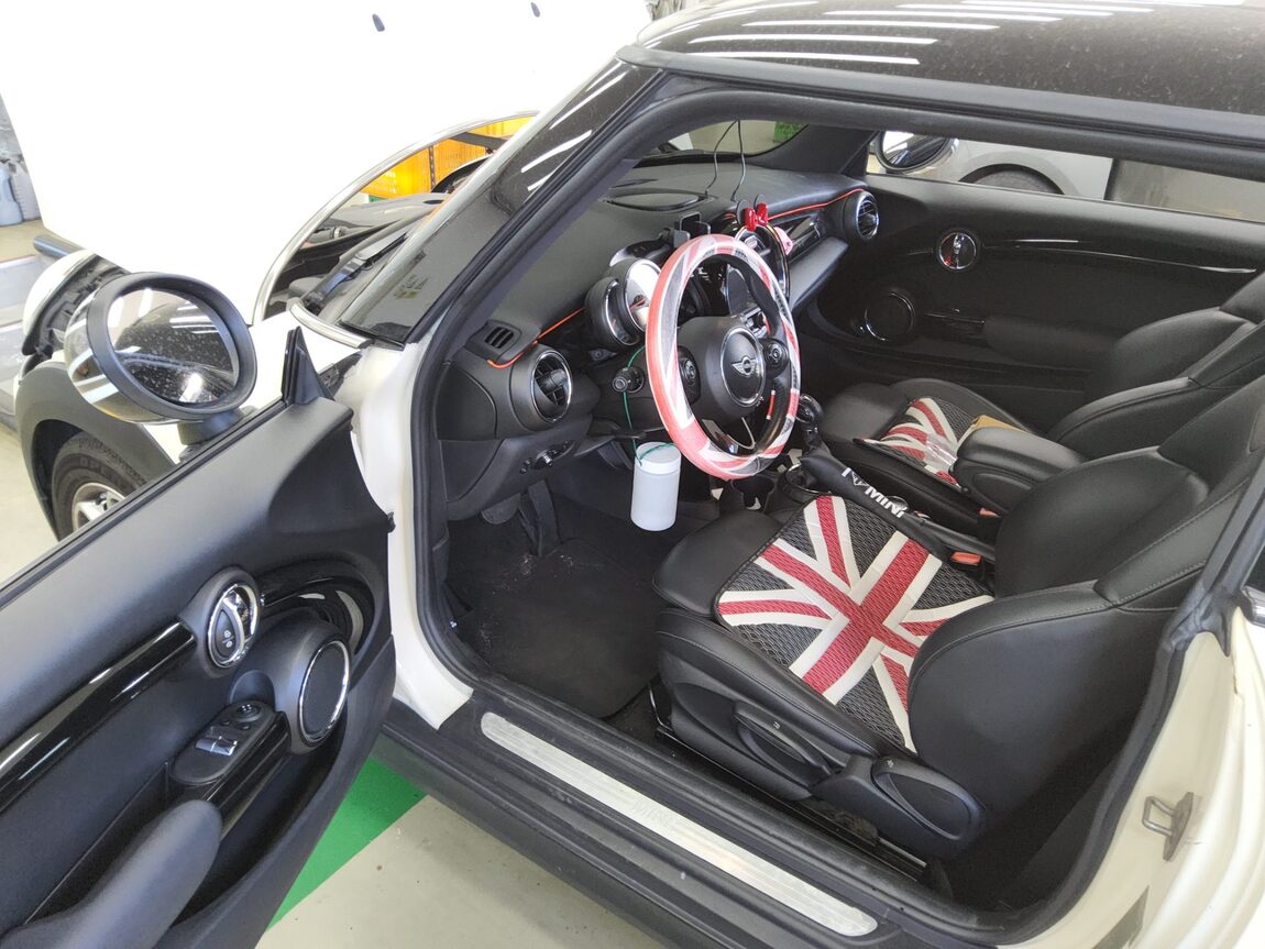 MINI COOPER (3RD GEN) 1.5 HIGH 2014 - zdjęcie 10