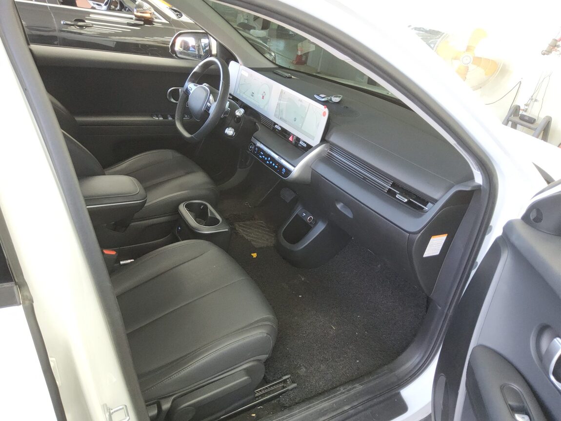 HYUNDAI IONIQ 5 EV 2WD LONG RANGE EXCLUSIVE 2024 - zdjęcie 14