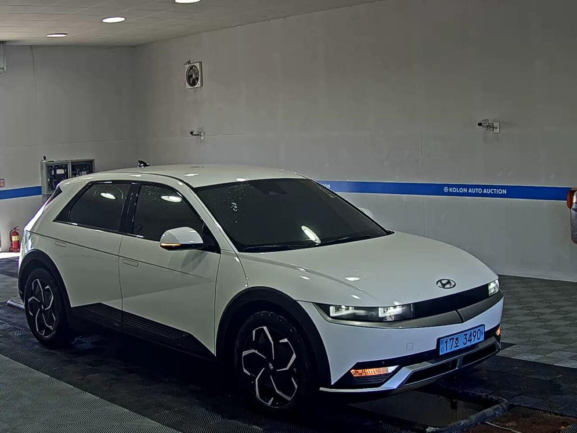 HYUNDAI IONIQ 5 EV 2WD LONG RANGE EXCLUSIVE 2024 - zdjęcie 3