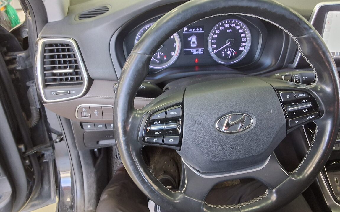 HYUNDAI GRANDEUR IG 3.0 LPi RENTAL CAR MODERN 2018 - zdjęcie 17