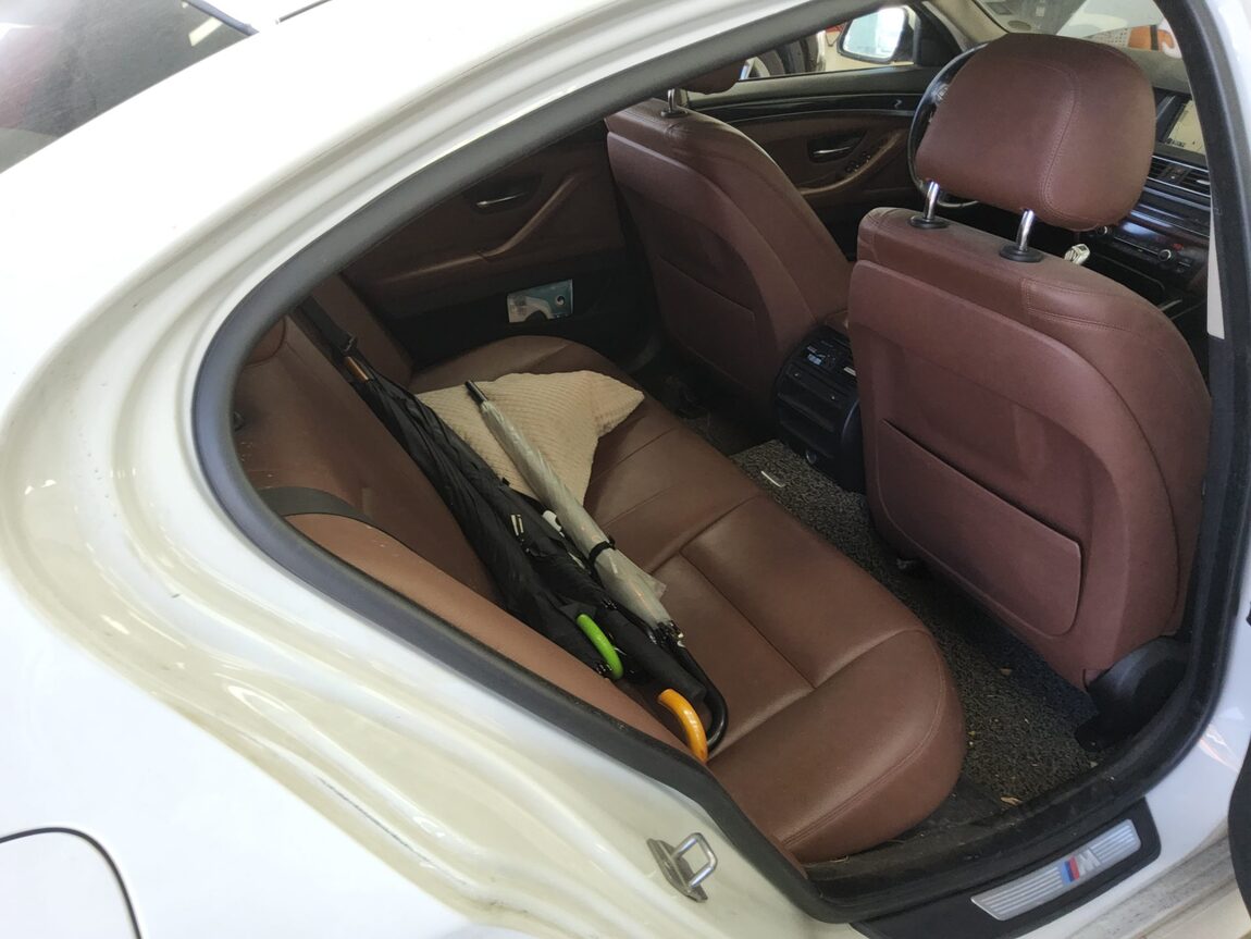 BMW 5 SERIES (6TH GEN) 520d M AERODYNAMIC 2016 - zdjęcie 13