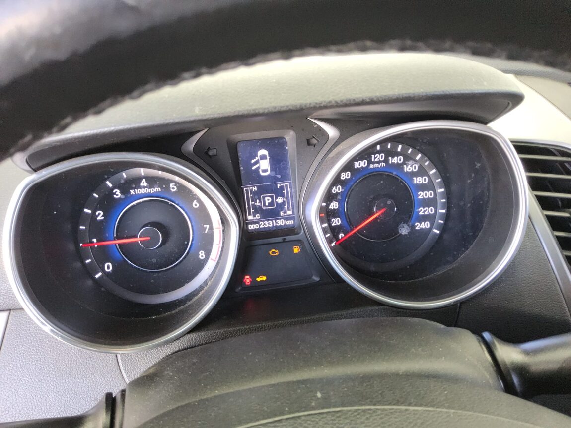 HYUNDAI THE NEW AVANTE MD 1.6 GDi MODERN 2015 - zdjęcie 9