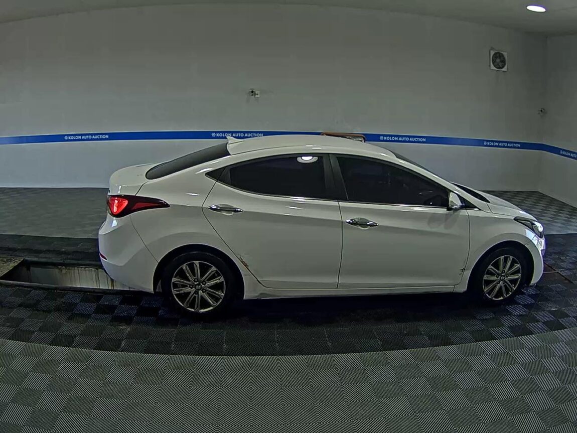HYUNDAI THE NEW AVANTE MD 1.6 GDi MODERN 2015 - zdjęcie 4