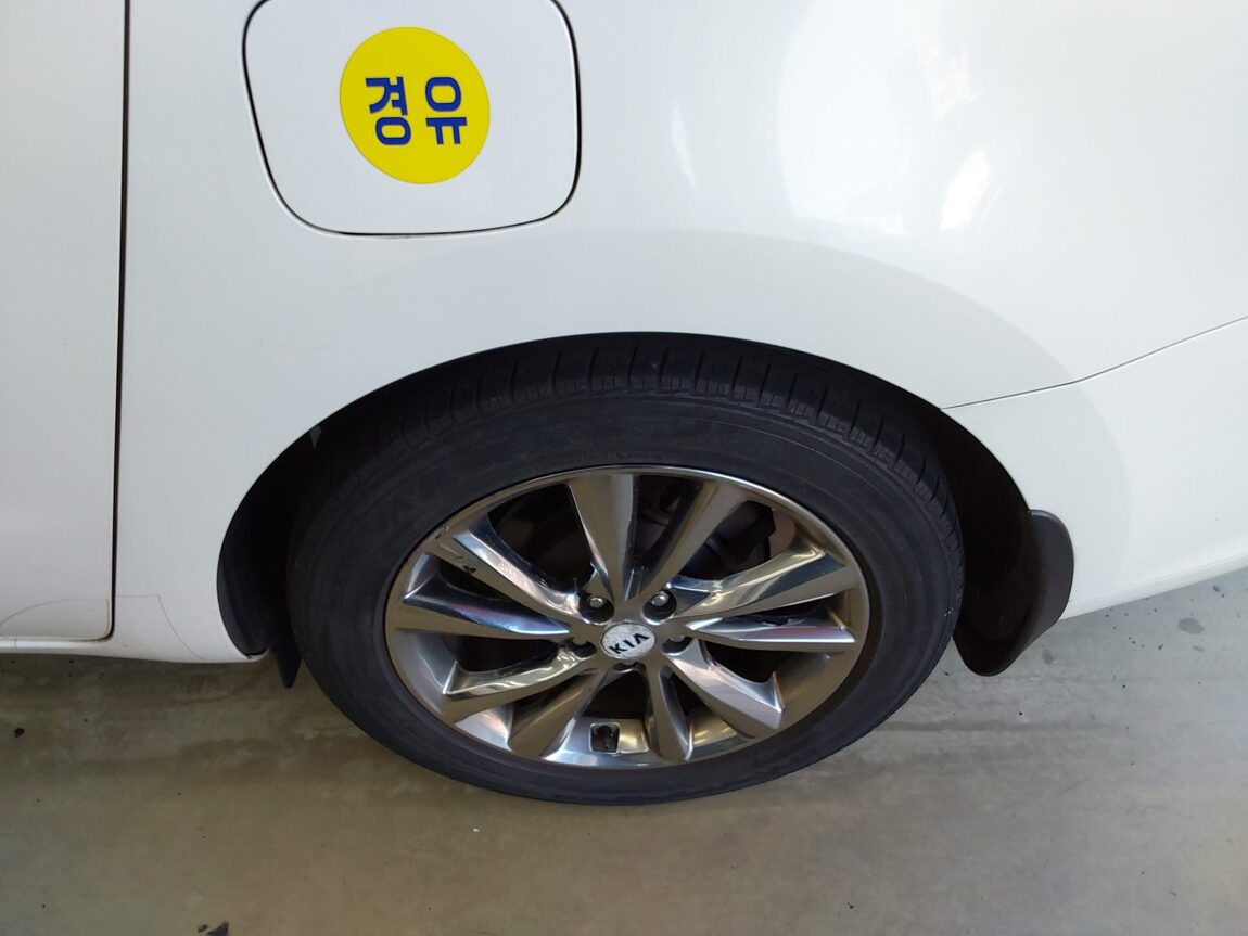 KIA THE NEW CARNIVAL LIMOUSINE 7-SEATER DIESEL VIP 2019 - zdjęcie 21