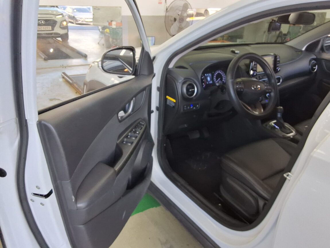 HYUNDAI KONA 1.6 GASOLINE 2WD MODERN 2019 - zdjęcie 10