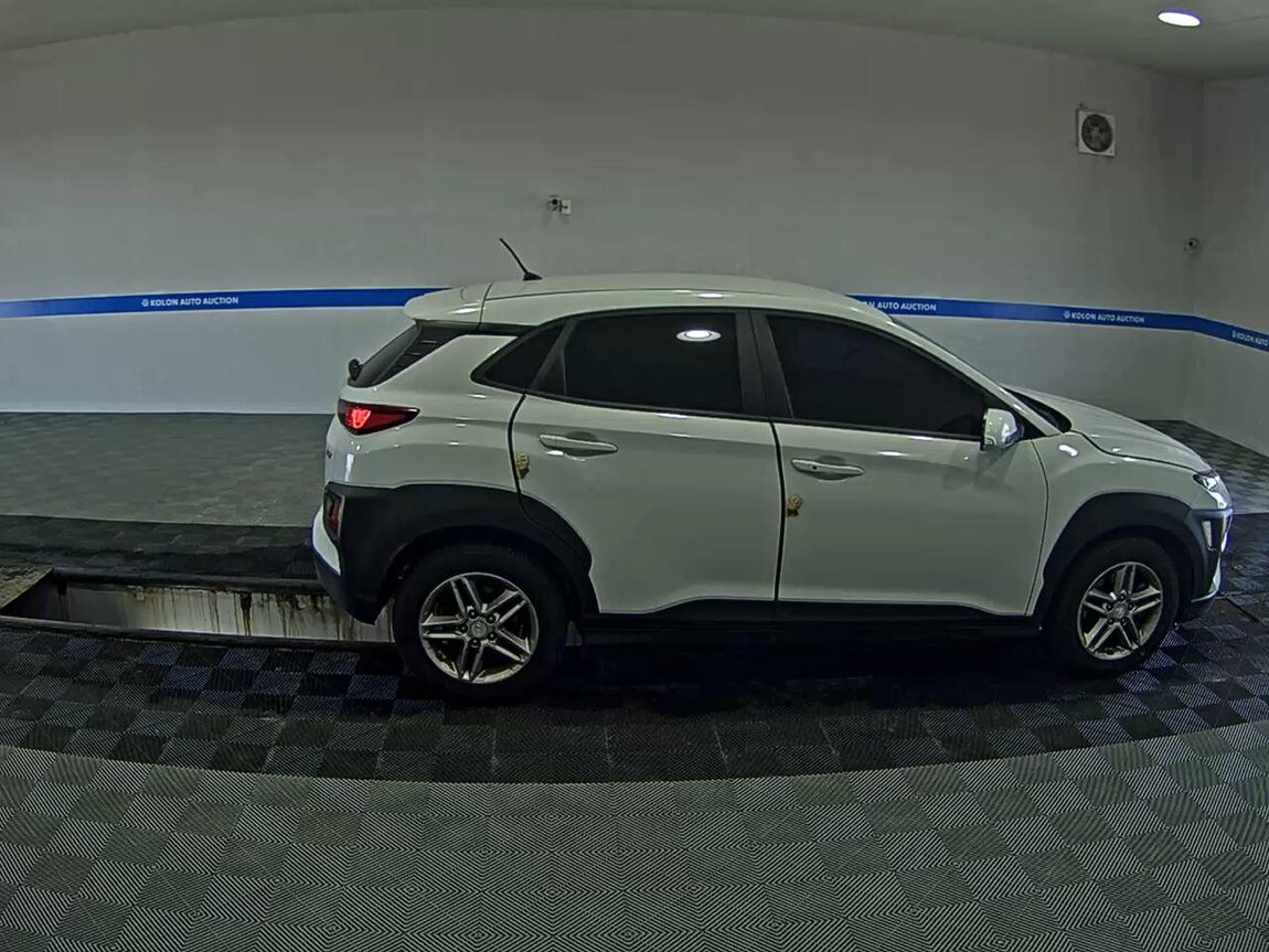 HYUNDAI KONA 1.6 GASOLINE 2WD MODERN 2019 - zdjęcie 4