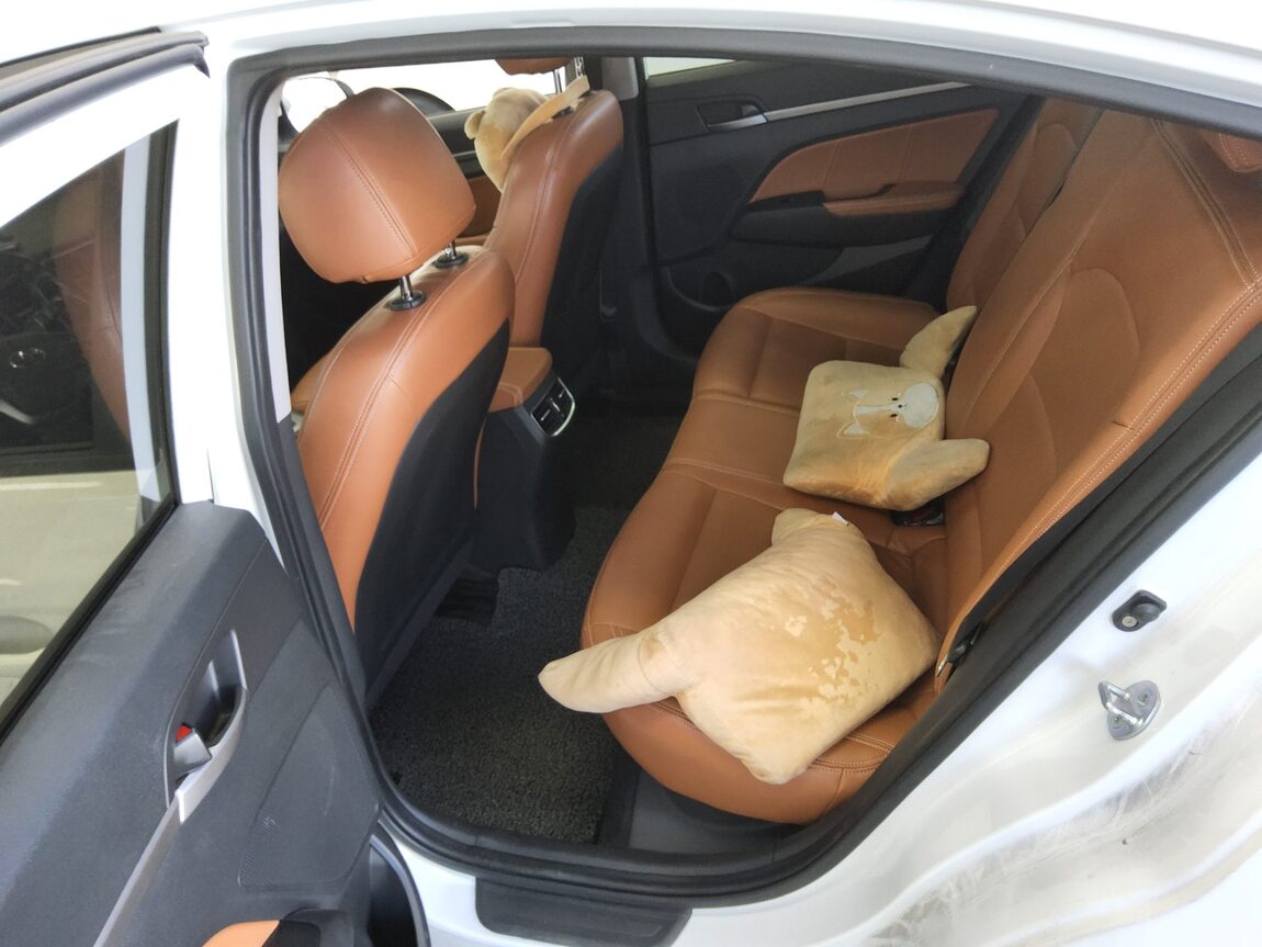 HYUNDAI AVANTE AD 1.6 GDi SMART 2016 - zdjęcie 12