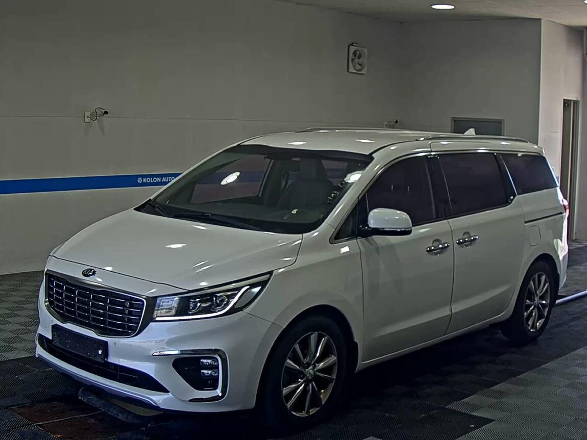 KIA THE NEW CARNIVAL LIMOUSINE 7-SEATER DIESEL VIP 2019 - zdjęcie 2