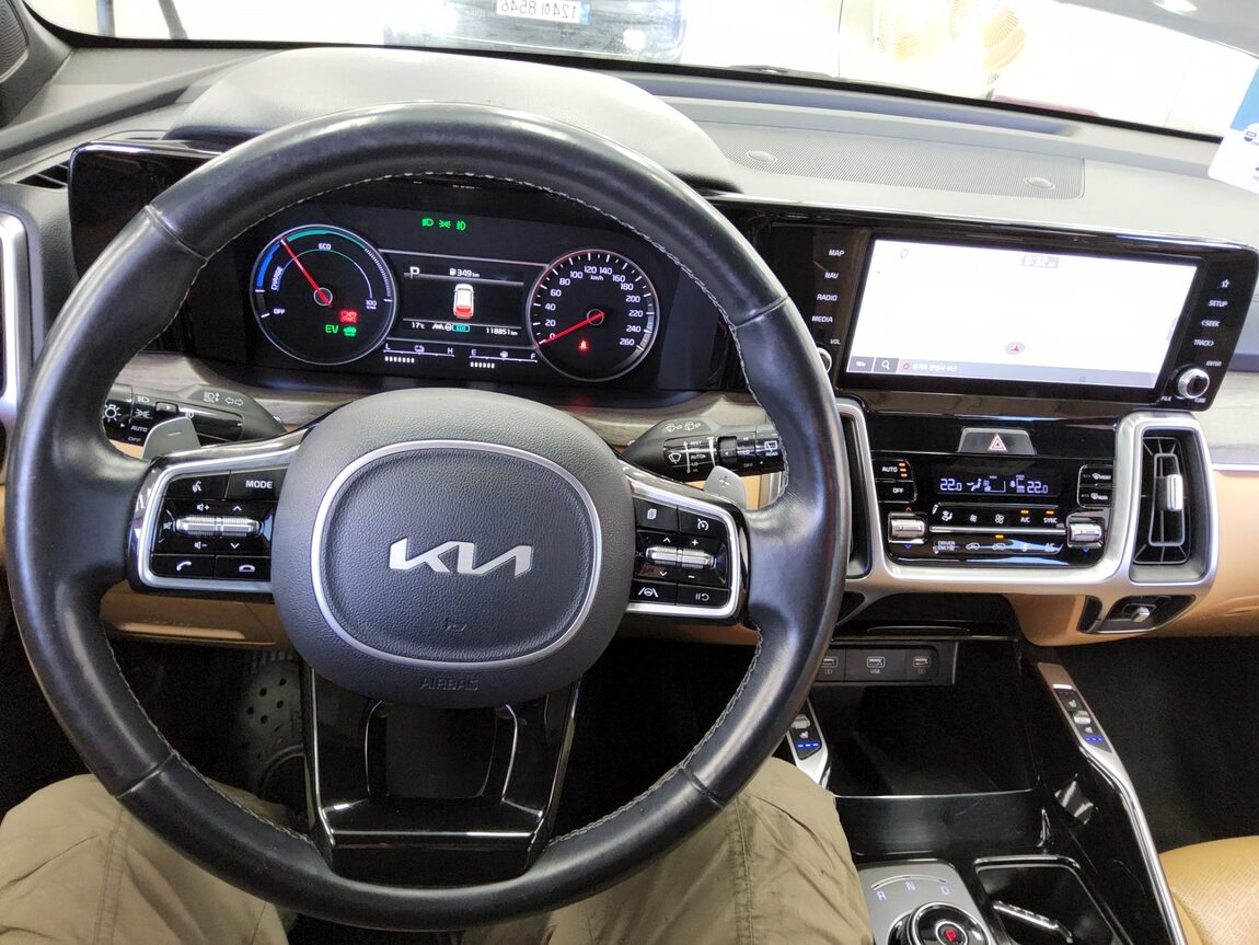 KIA NEW SORENTO HYBRID (MQ4) 1.6 HEV 2WD PRESTIGE 2022 - zdjęcie 17