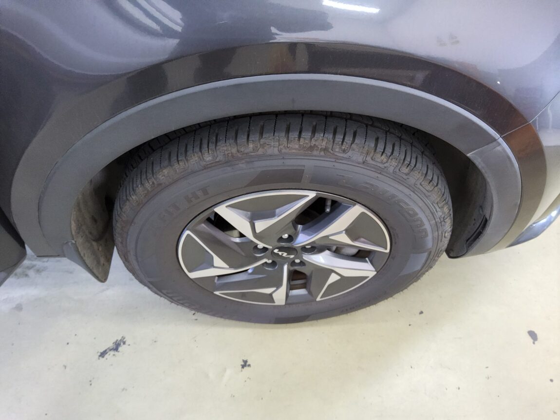 KIA NEW SORENTO HYBRID (MQ4) 1.6 HEV 2WD PRESTIGE 2022 - zdjęcie 25