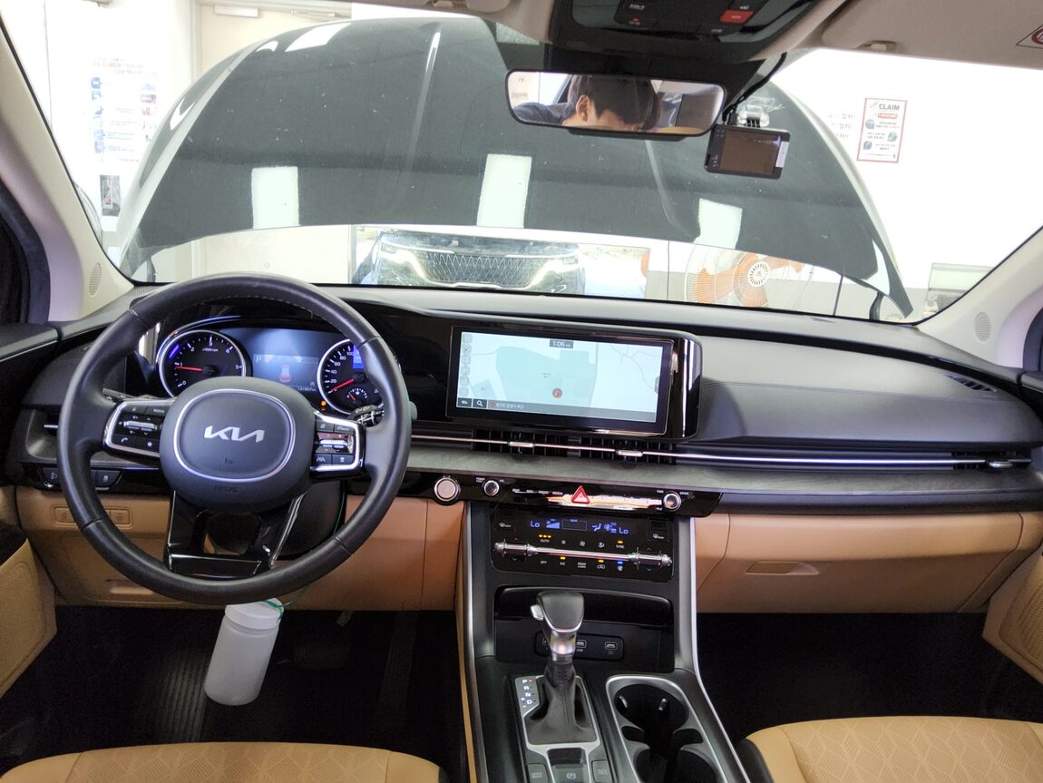 KIA NEW CARNIVAL (KA4) 9-SEATER DIESEL PRESTIGE 2023 - zdjęcie 11