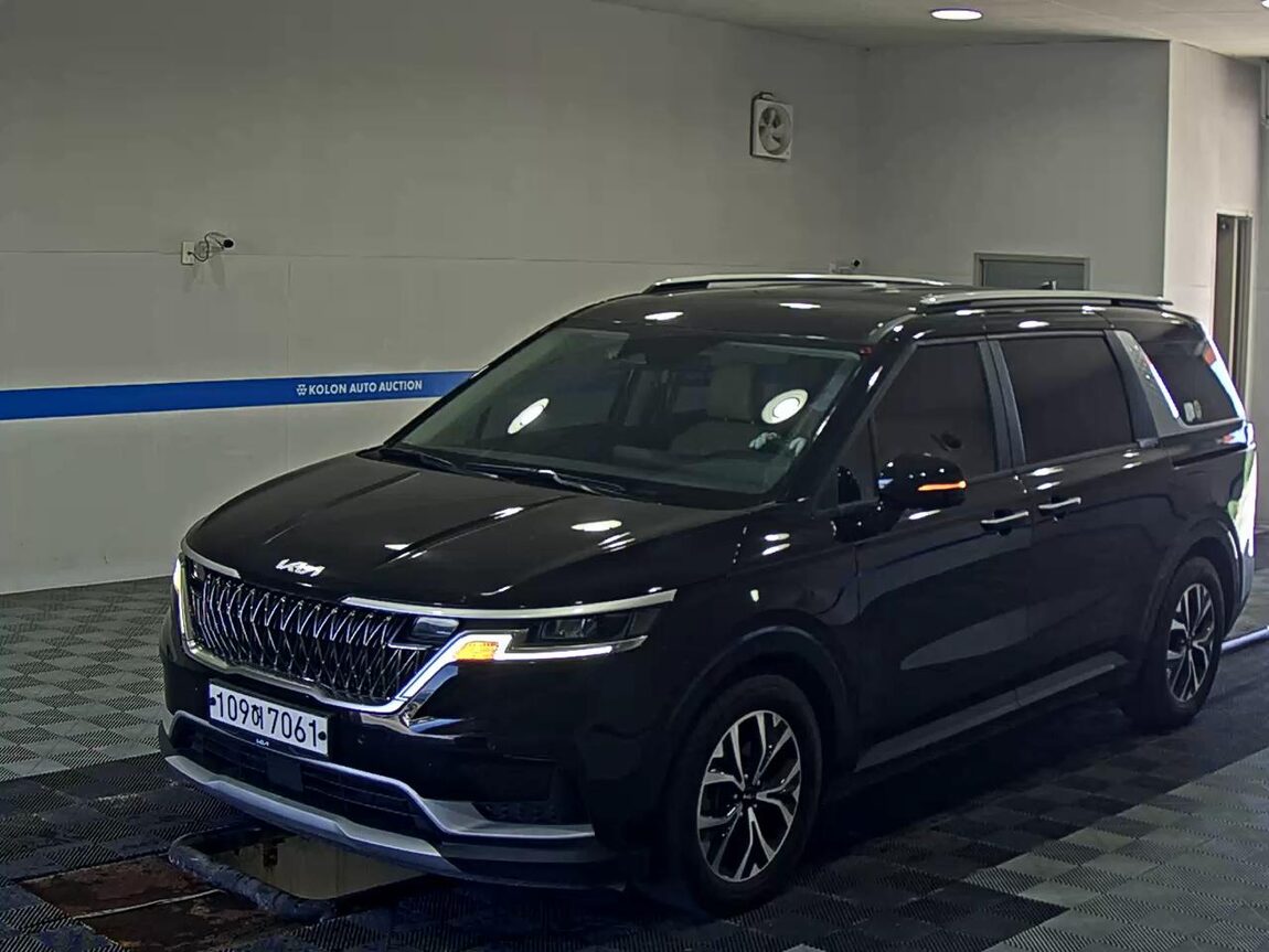 KIA NEW CARNIVAL (KA4) 9-SEATER DIESEL PRESTIGE 2023 - zdjęcie 2