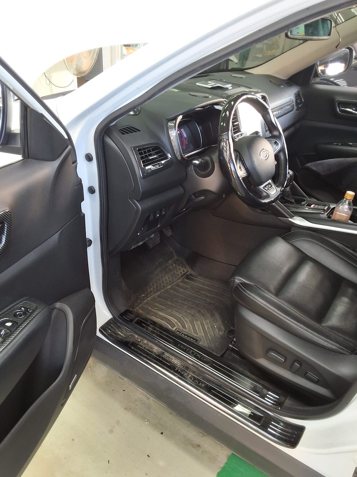 RENAULT (SAMSUNG) QM6 2.0 dCi 2WD RE 2019 - zdjęcie 10