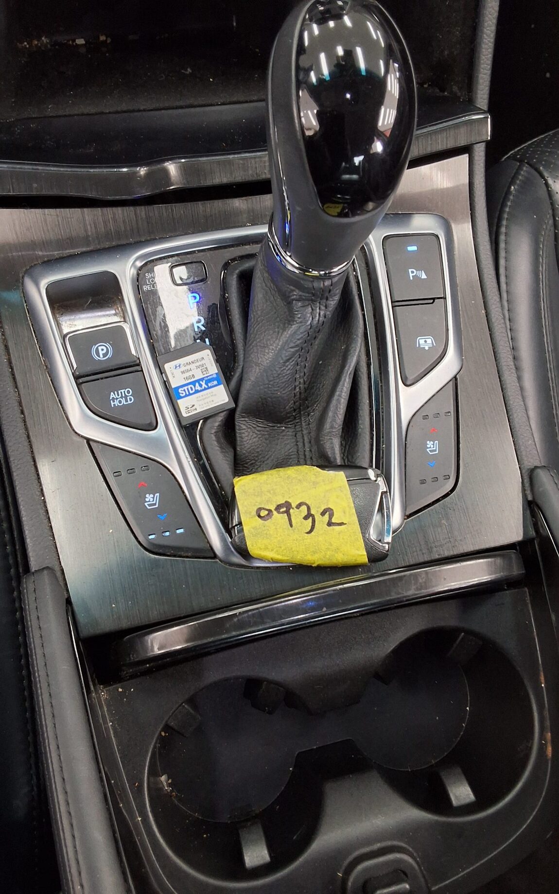 HYUNDAI GRANDEUR HG HG 300 PREMIUM COLLECTION 2017 - zdjęcie 20