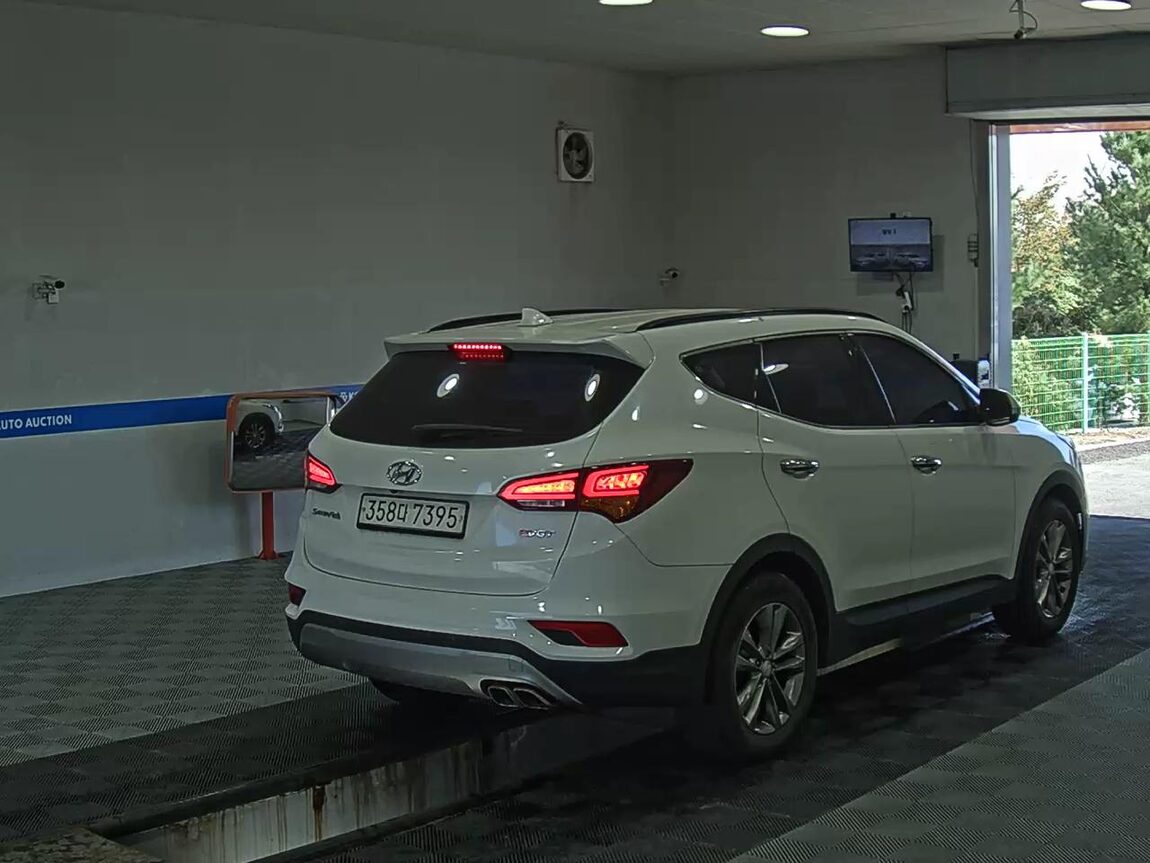 HYUNDAI SANTA FE THE PRIME DIESEL R2.0 2WD PREMIUM 2016 - zdjęcie 5