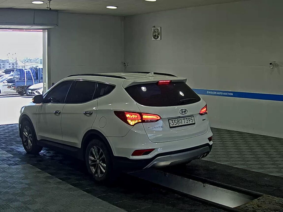 HYUNDAI SANTA FE THE PRIME DIESEL R2.0 2WD PREMIUM 2016 - zdjęcie 6
