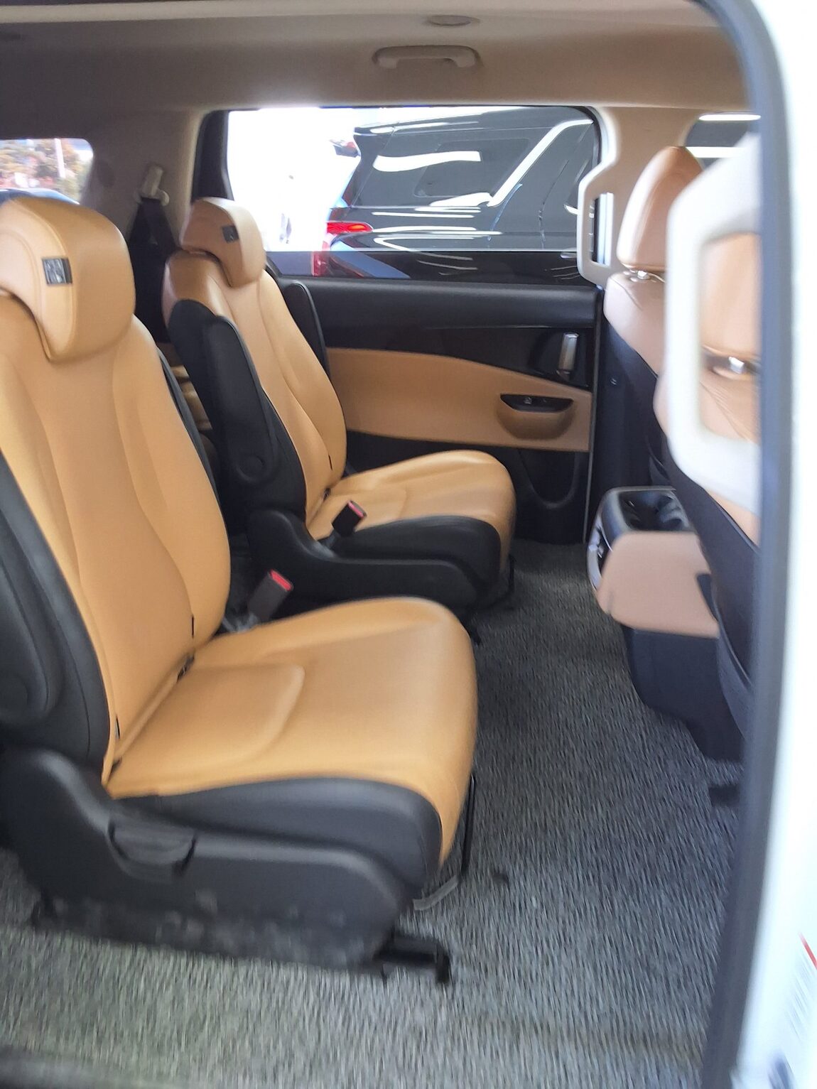 KIA NEW CARNIVAL (KA4) 9-SEATER GASOLINE PRESTIGE 2023 - zdjęcie 13