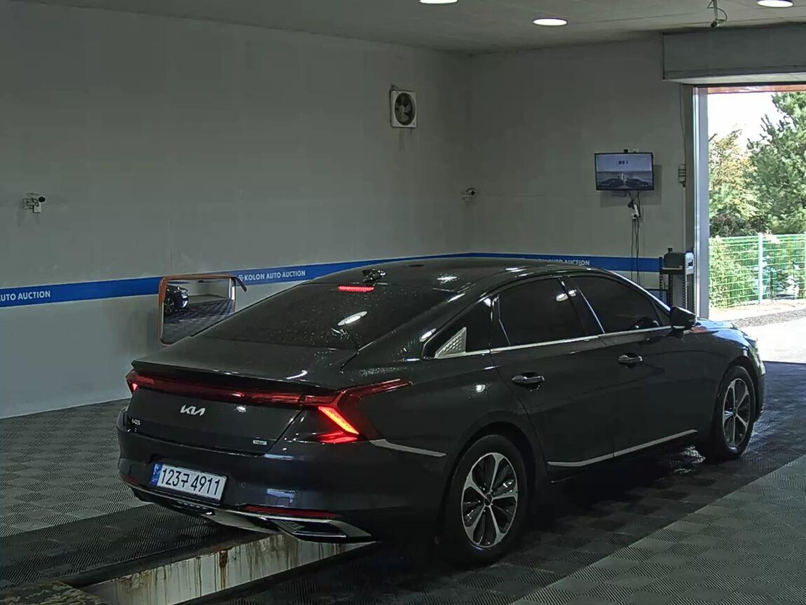 KIA K8 HYBRID HEV NOBLESSE 2022 - zdjęcie 5