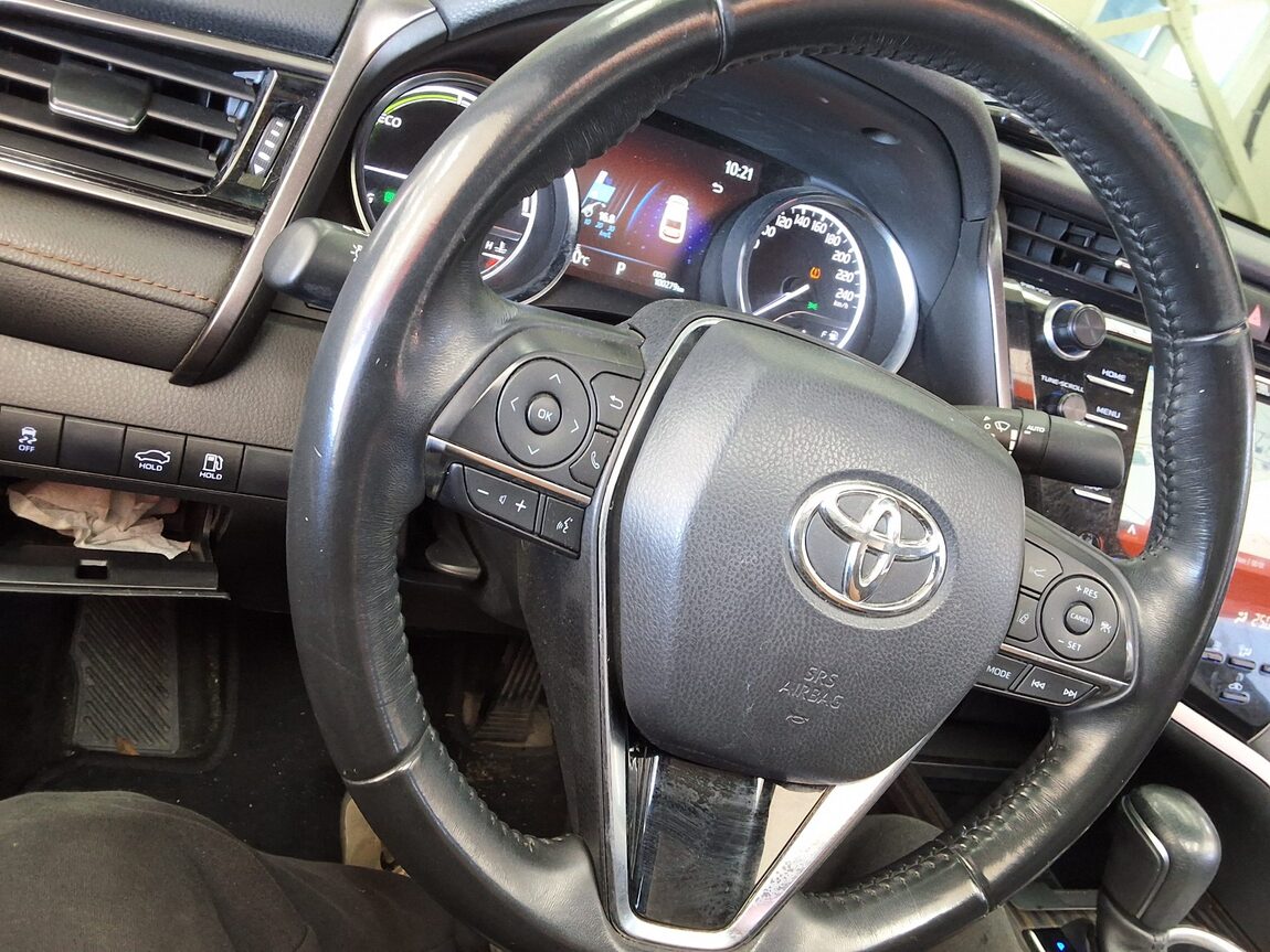 TOYOTA CAMRY (10TH GEN) 2.5 HYBRID XLE 2019 - zdjęcie 23