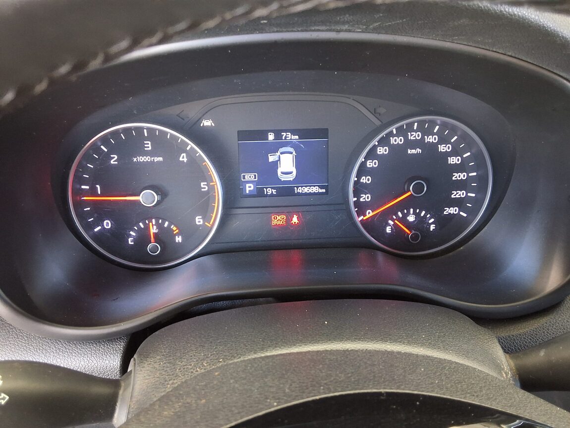 KIA SPORTAGE THE BOLD R2.0 DIESEL 2WD PRESTIGE 2019 - zdjęcie 9
