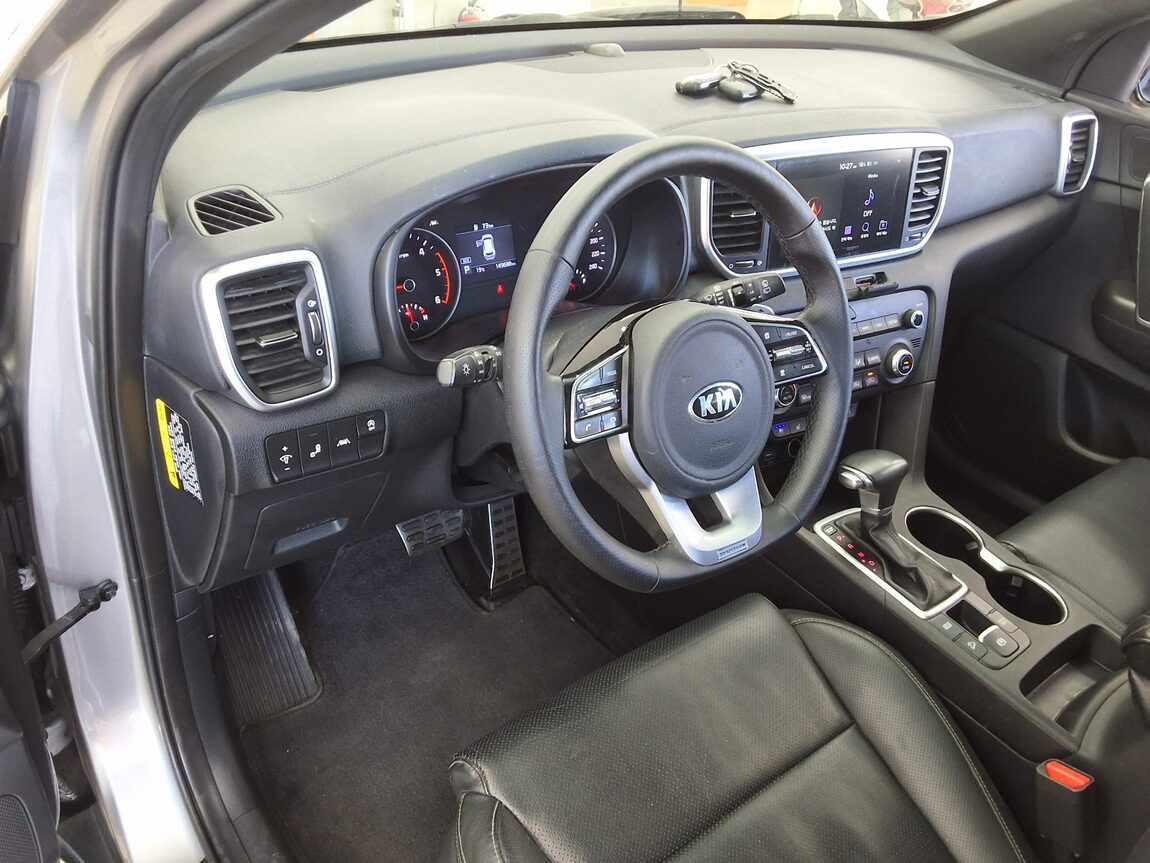 KIA SPORTAGE THE BOLD R2.0 DIESEL 2WD PRESTIGE 2019 - zdjęcie 18