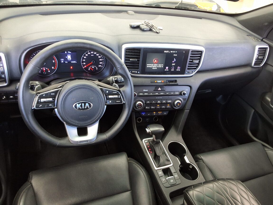 KIA SPORTAGE THE BOLD R2.0 DIESEL 2WD PRESTIGE 2019 - zdjęcie 11