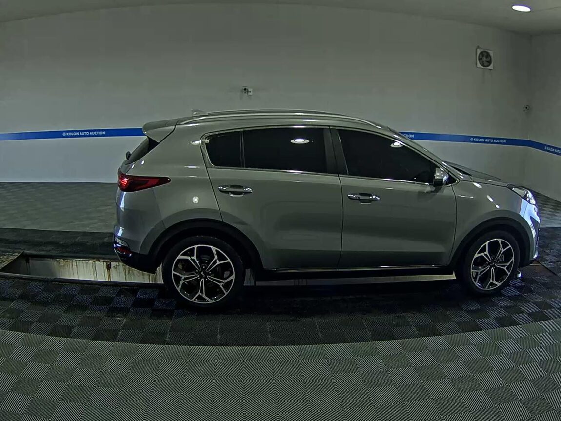 KIA SPORTAGE THE BOLD R2.0 DIESEL 2WD PRESTIGE 2019 - zdjęcie 4