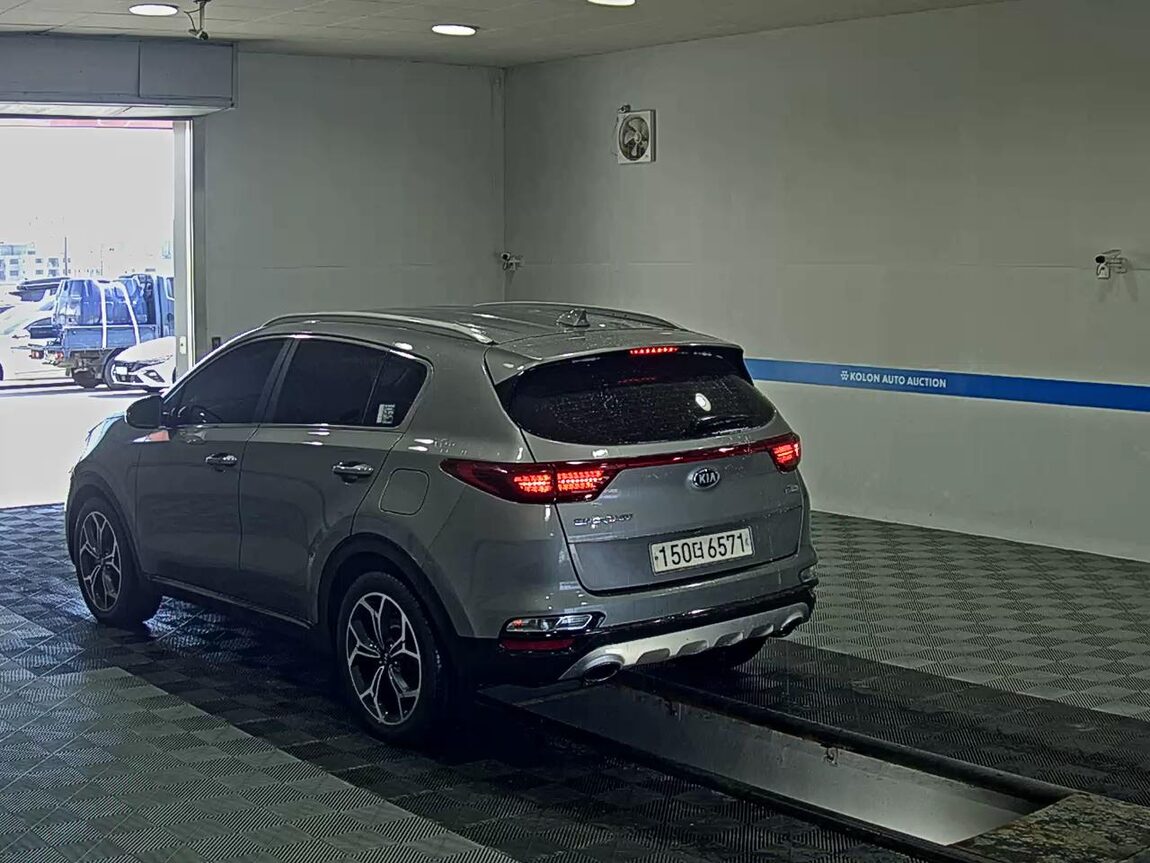 KIA SPORTAGE THE BOLD R2.0 DIESEL 2WD PRESTIGE 2019 - zdjęcie 6