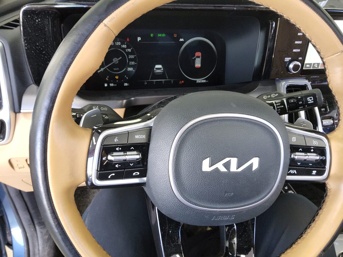 KIA NEW SORENTO (MQ4) 2.2 DIESEL 2WD SIGNATURE 2022 - zdjęcie 17