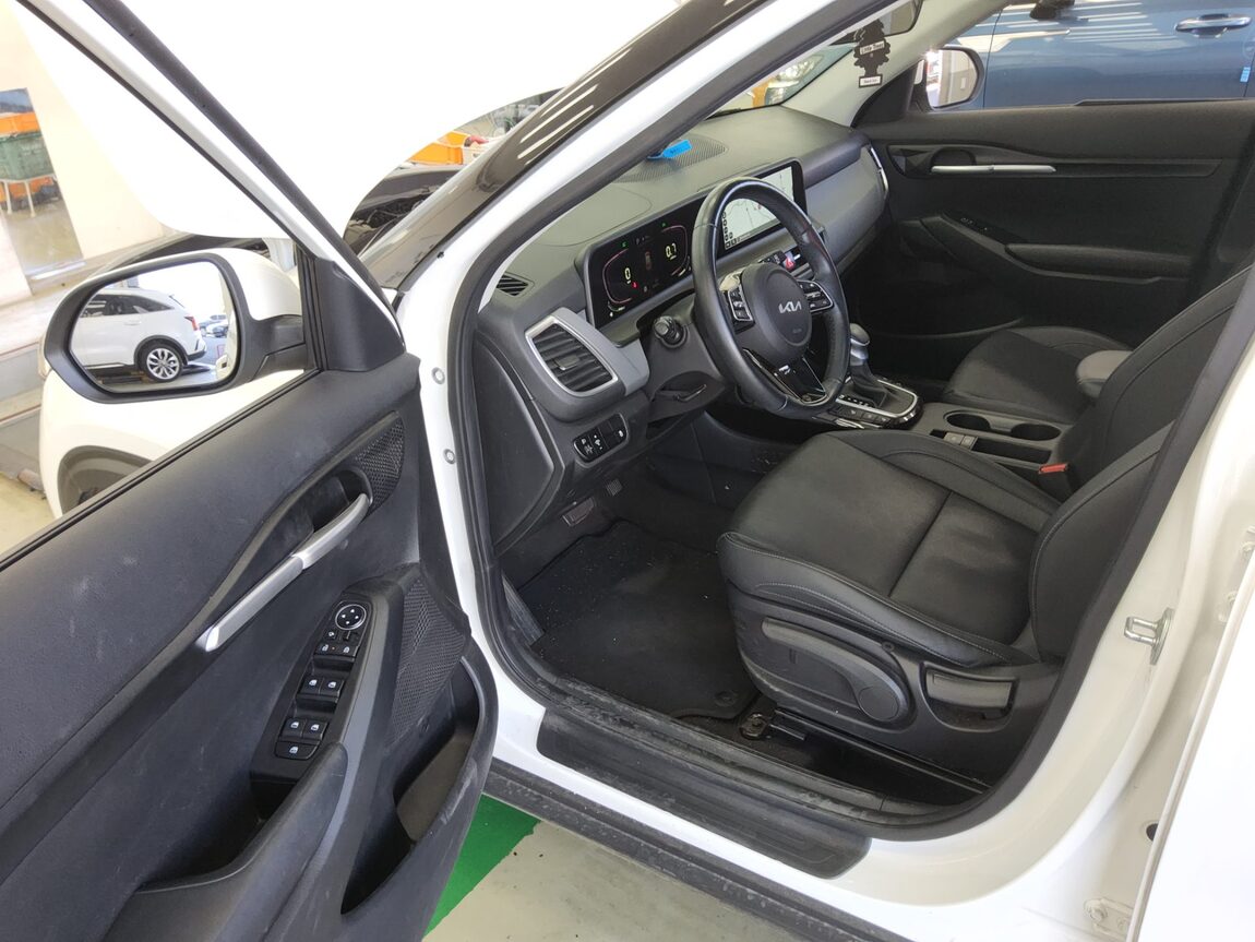 KIA THE NEW SELTOS 1.6 GASOLINE TURBO 2WD TRENDY 2024 - zdjęcie 10