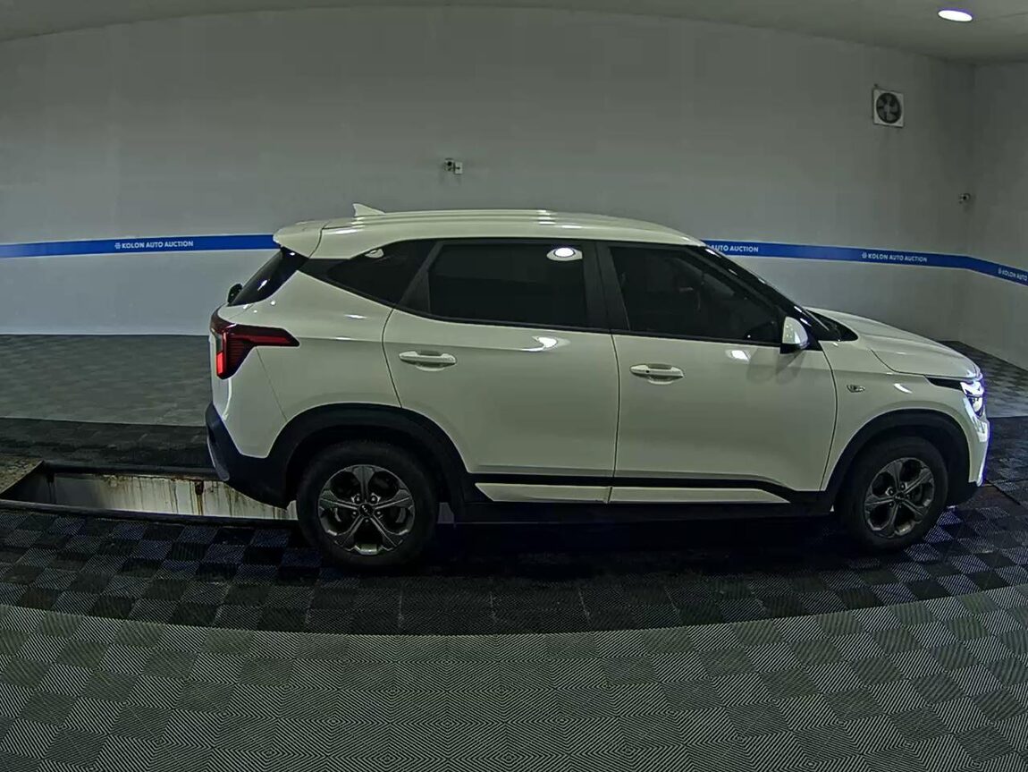 KIA THE NEW SELTOS 1.6 GASOLINE TURBO 2WD TRENDY 2024 - zdjęcie 4