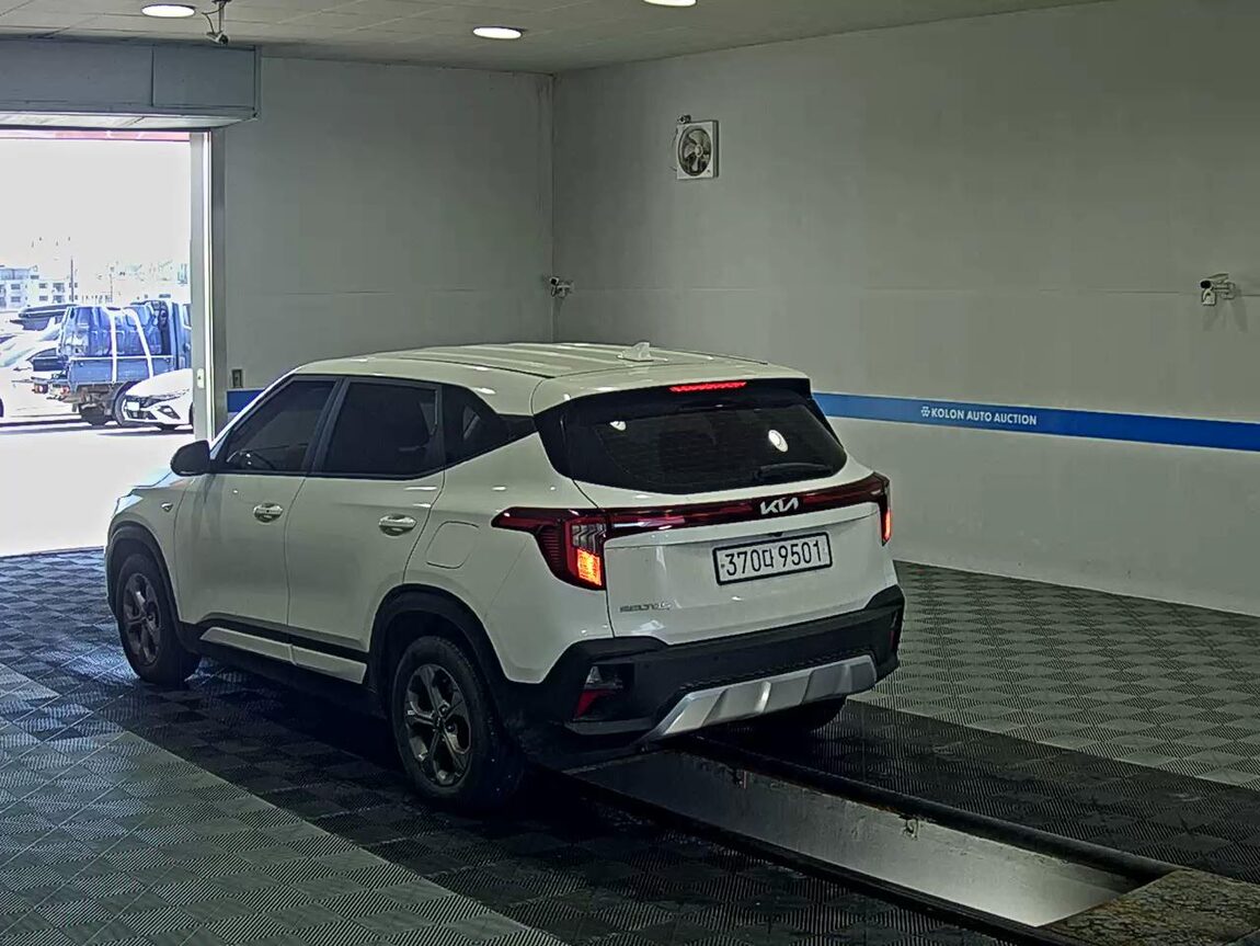 KIA THE NEW SELTOS 1.6 GASOLINE TURBO 2WD TRENDY 2024 - zdjęcie 6