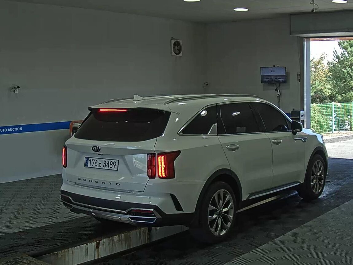 KIA NEW SORENTO (MQ4) 2.2 DIESEL 2WD NOBLESSE 2021 - zdjęcie 5
