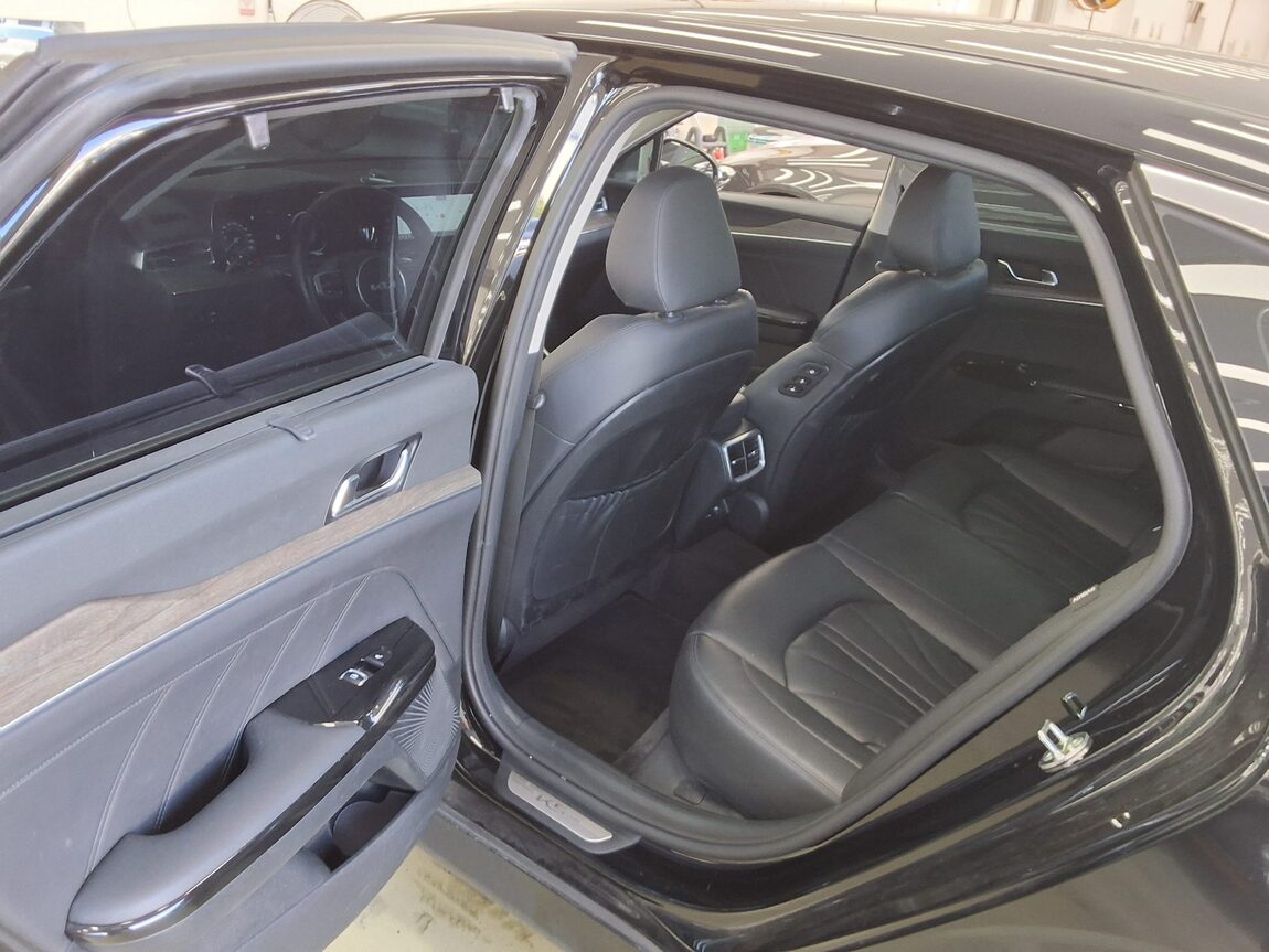 KIA NEW K5 (DL3) 2.0 GASOLINE SIGNATURE 2023 - zdjęcie 12