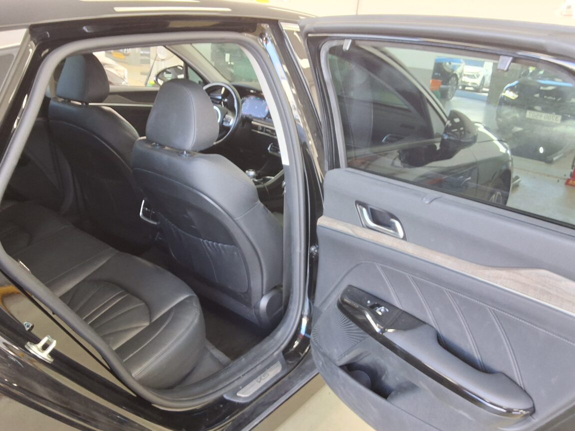 KIA NEW K5 (DL3) 2.0 GASOLINE SIGNATURE 2023 - zdjęcie 13