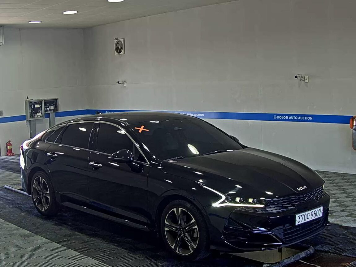 KIA NEW K5 (DL3) 2.0 GASOLINE SIGNATURE 2023 - zdjęcie 3