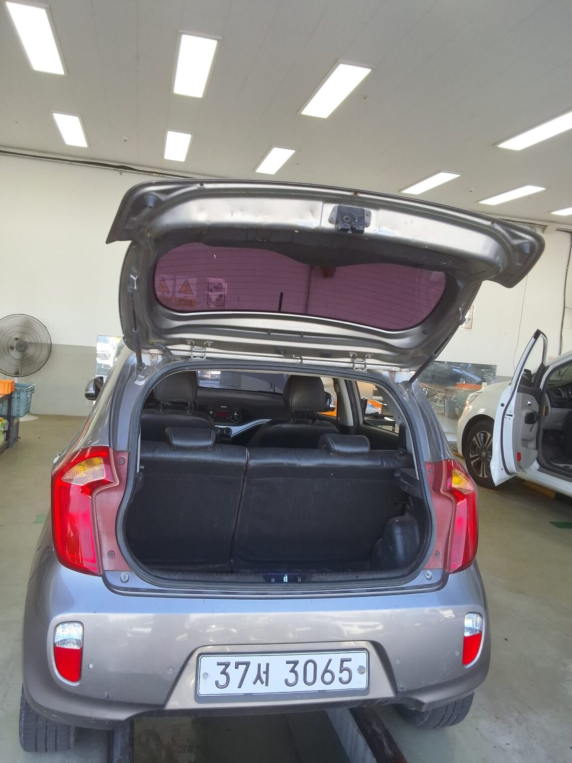 KIA ALL NEW MORNING GASOLINE LUXURY 2012 - zdjęcie 15