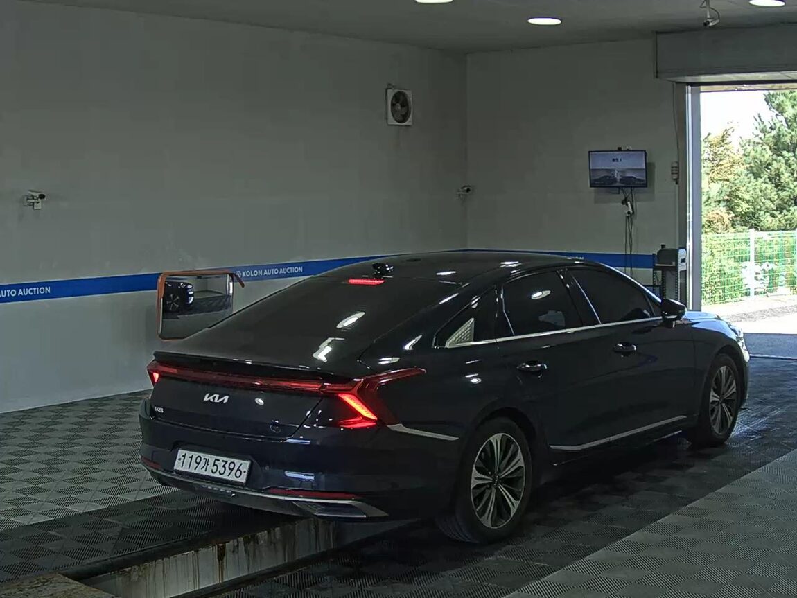 KIA K8 3.5 LPi RENTAL CAR PRESTIGE 2024 - zdjęcie 5