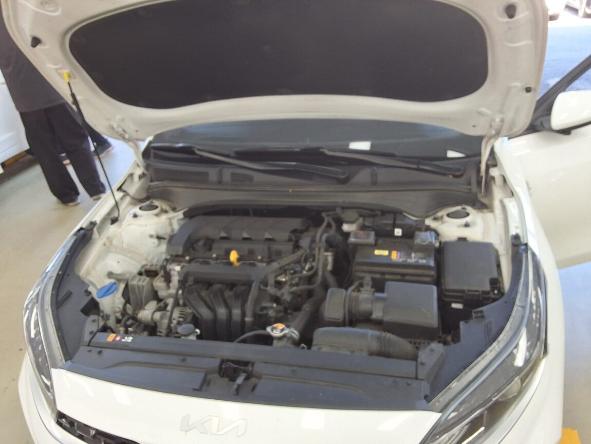KIA THE NEW K3 1.6 GASOLINE TRENDY 2023 - zdjęcie 18