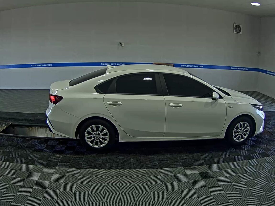 KIA THE NEW K3 1.6 GASOLINE TRENDY 2023 - zdjęcie 4