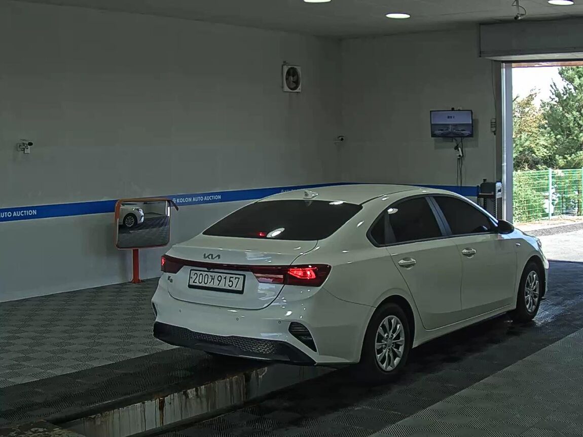 KIA THE NEW K3 1.6 GASOLINE TRENDY 2023 - zdjęcie 5