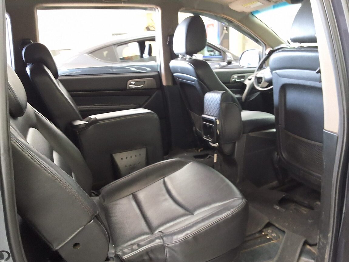 KG MOBILITY (SSANGYONG) KORANDO TOURISMO 2.2 4WD 11-SEATER TX PLUS 2017 - zdjęcie 14