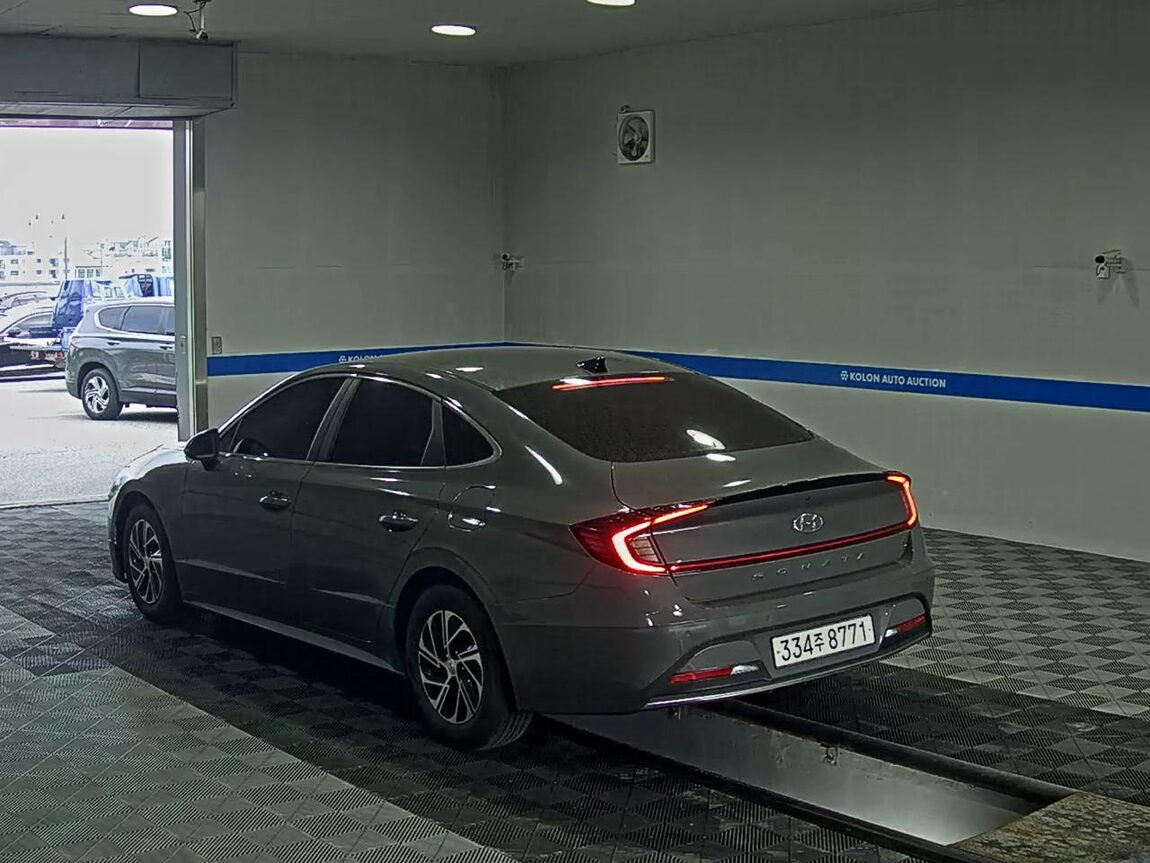 HYUNDAI SONATA (DN8) HYBRID 2.0 HEV MODERN 2022 - zdjęcie 6